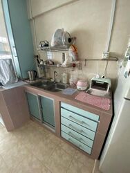 Blk 275 275 TAMPINES STREET 22 (Tampines), HDB 3 Rooms #460724001